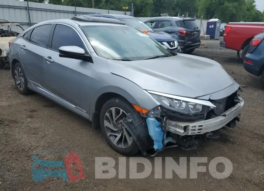 19XFC2F74HE220987 Photo# 4