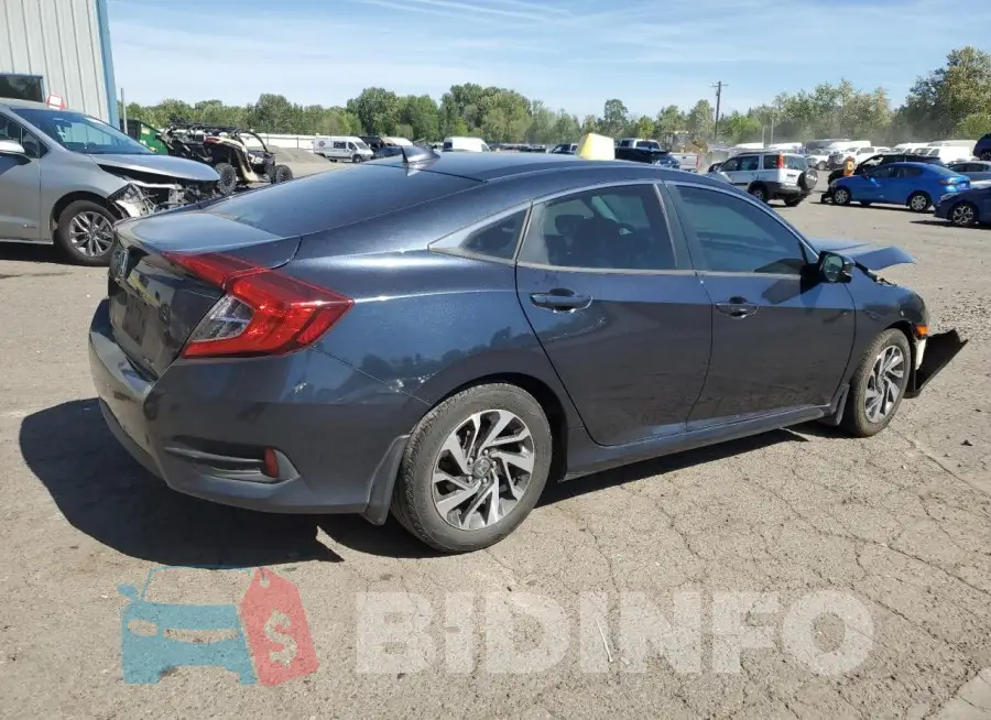 19XFC2F84HE066287 Photo# 3