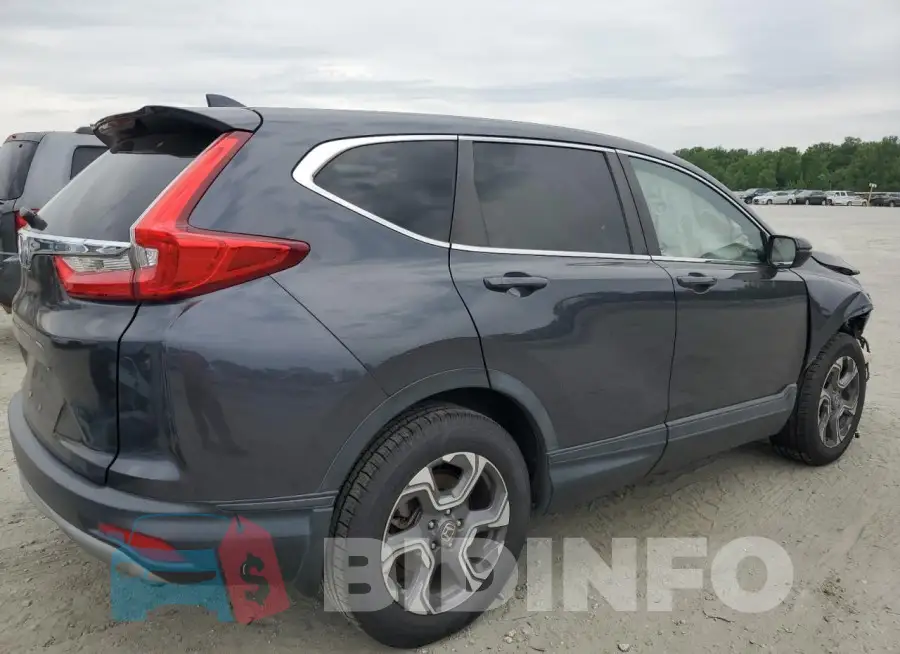 7FARW1H59JE003773 Photo# 3