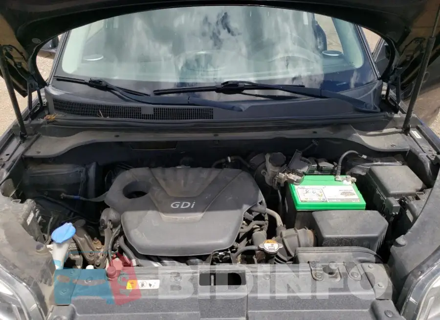 KNDJN2A28F7143893 Photo# 11