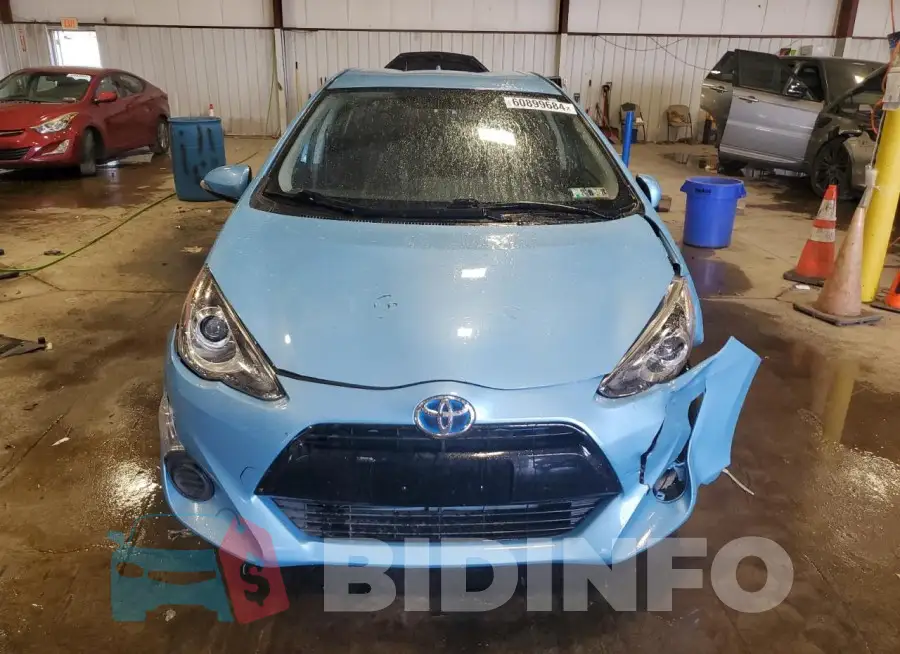 JTDKDTB30F1109826 Photo# 5