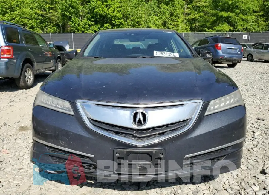 19UUB2F58GA010856 Photo# 5