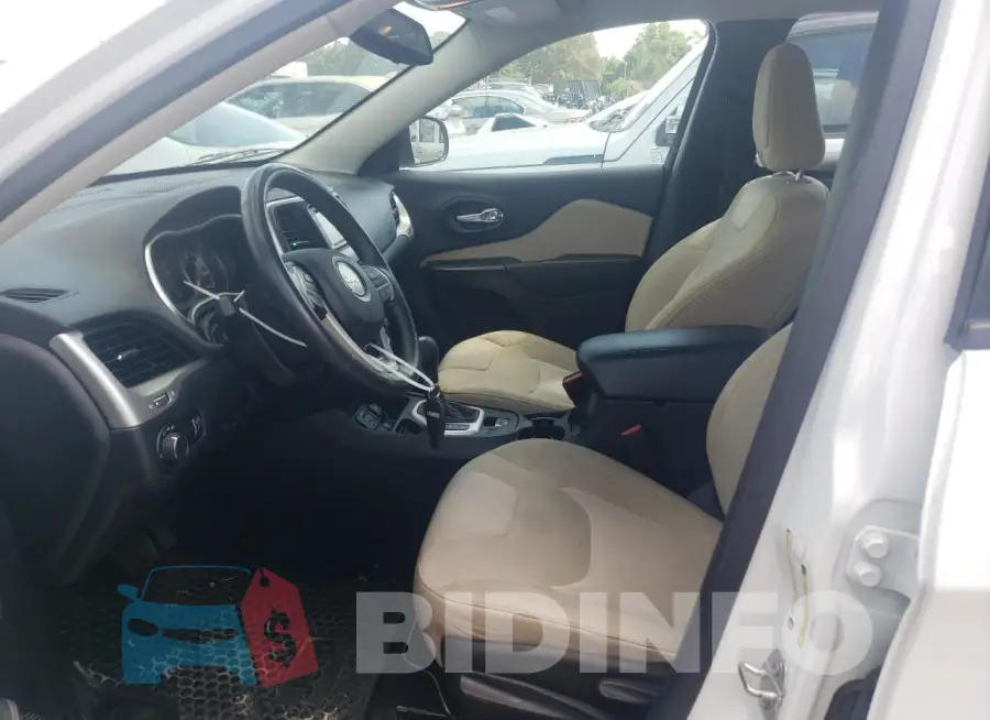 1C4PJLAB7FW612182 Photo# 7