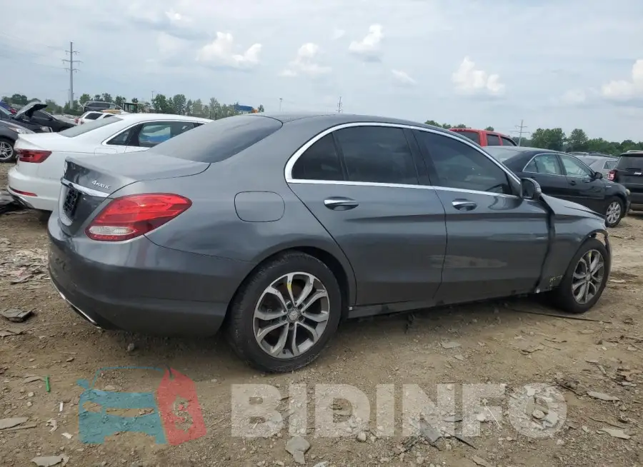 WDDWF4KB7HR280480 Photo# 3