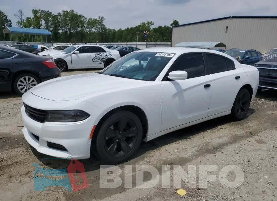 2C3CDXBG4FH928486 Photo# 1