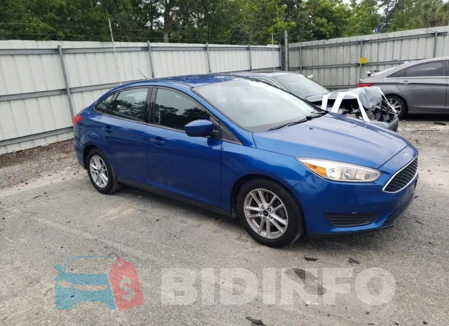 1FADP3F22JL231463 Photo# 4