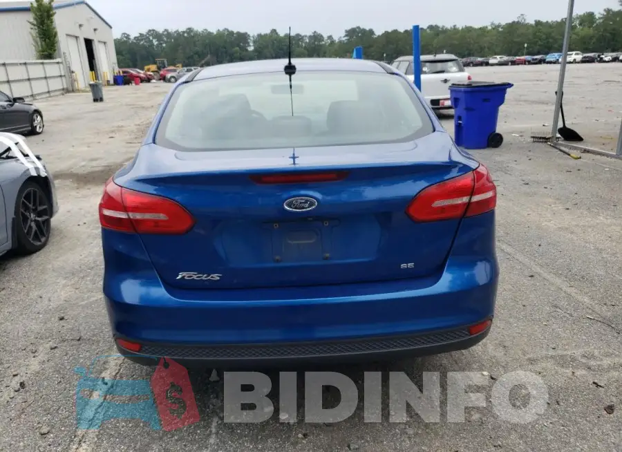 1FADP3F22JL231463 Photo# 6