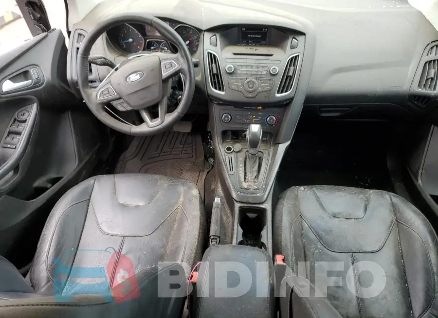 1FADP3F2XGL298918 Photo# 8