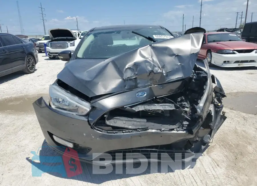 1FADP3N27JL219407 Photo# 5