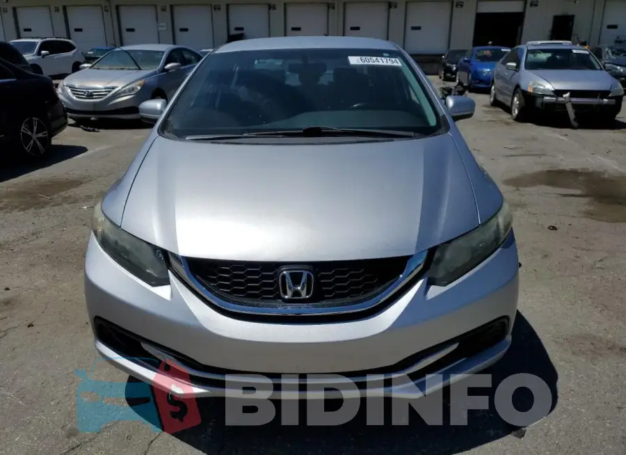 19XFB2F50FE098076 Photo# 5