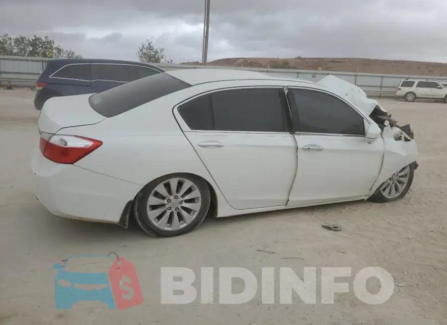 1HGCR2F79FA012820 Photo# 3