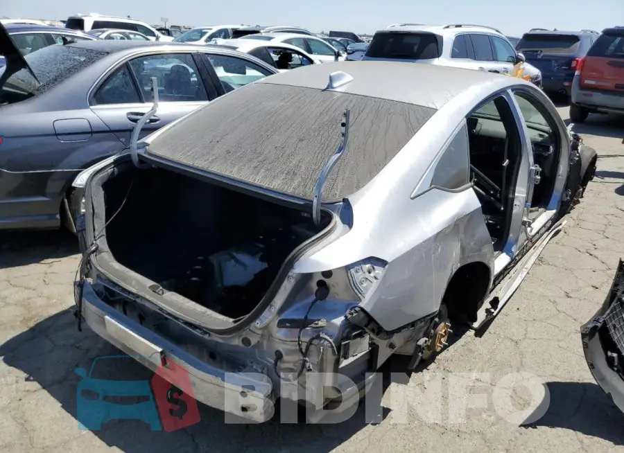 1HGCV2F35JA017658 Photo# 3