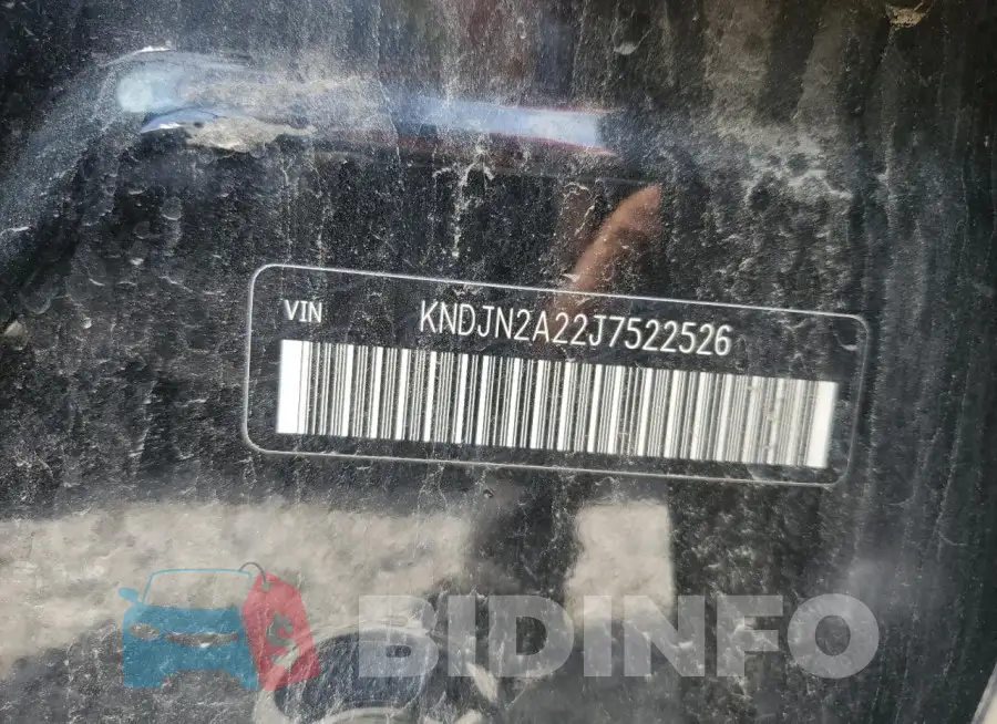 KNDJN2A22J7522526 Photo# 14