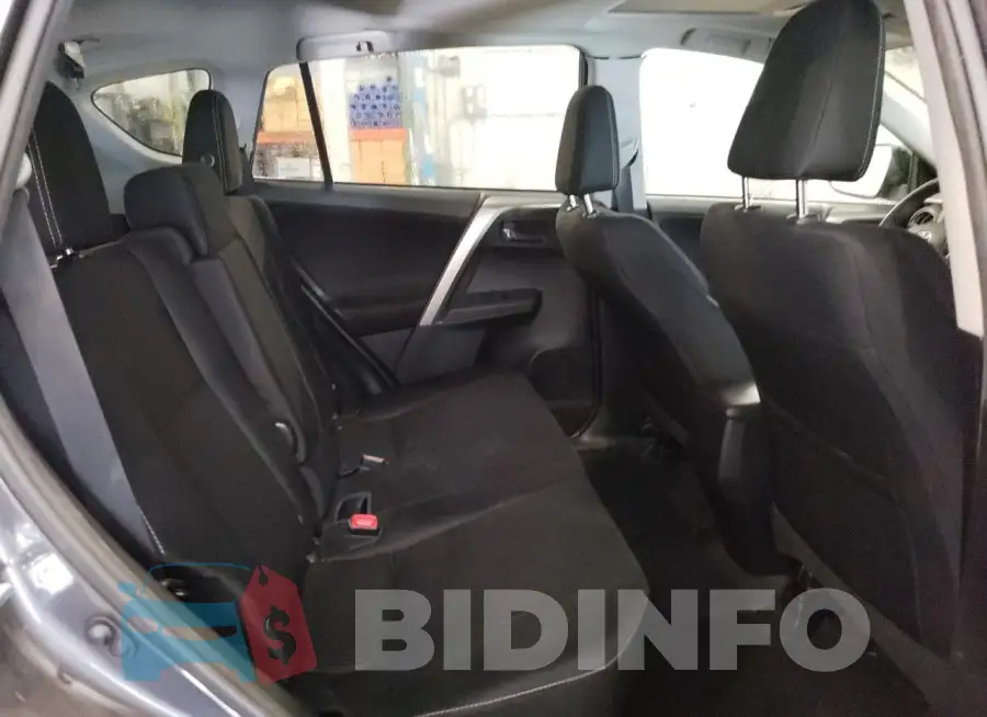 2T3RFREV1FW261513 Photo# 11