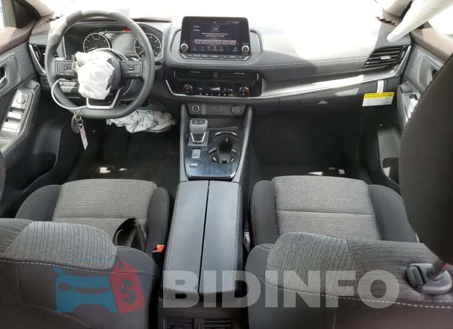 5N1BT3BA4NC689971 Photo# 8