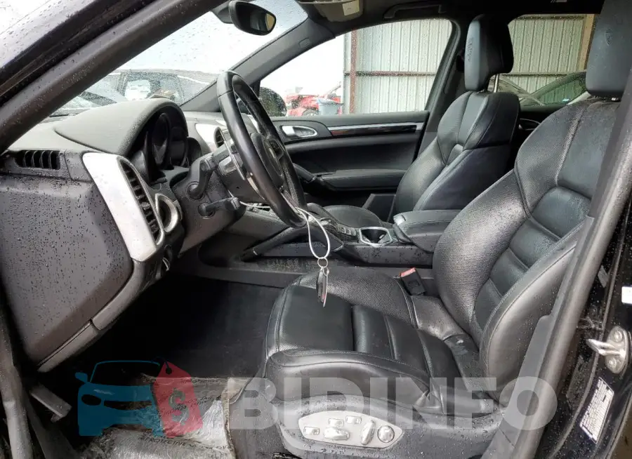 WP1AA2A28HKA89795 Photo# 7