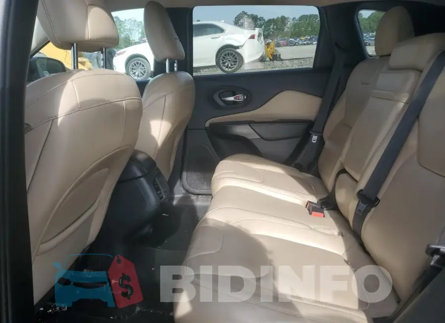 1C4PJLDB5GW158169 Photo# 10