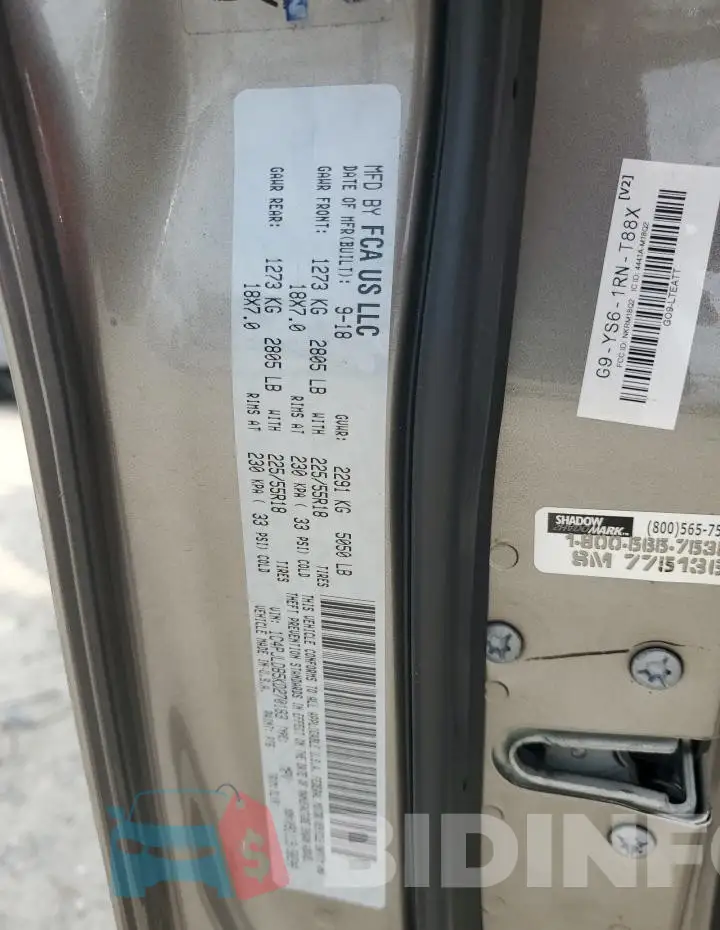 1C4PJLDB5KD270183 Photo# 12