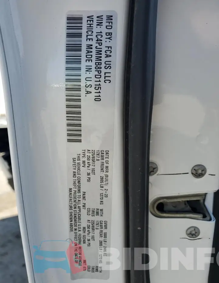 1C4PJMMB8PD115110 Photo# 13