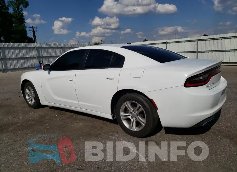 2C3CDXBG4FH840215 Photo# 2