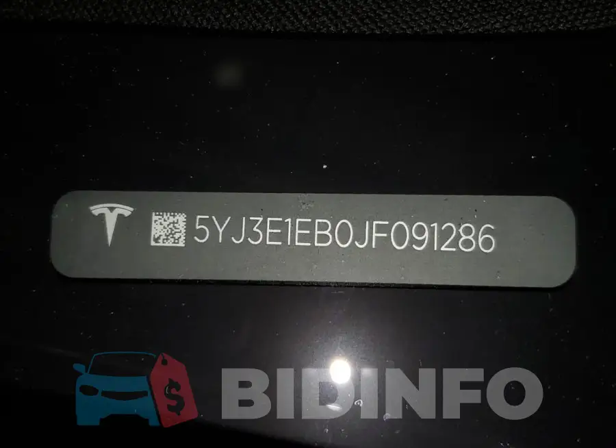 5YJ3E1EB0JF091286 Photo# 13