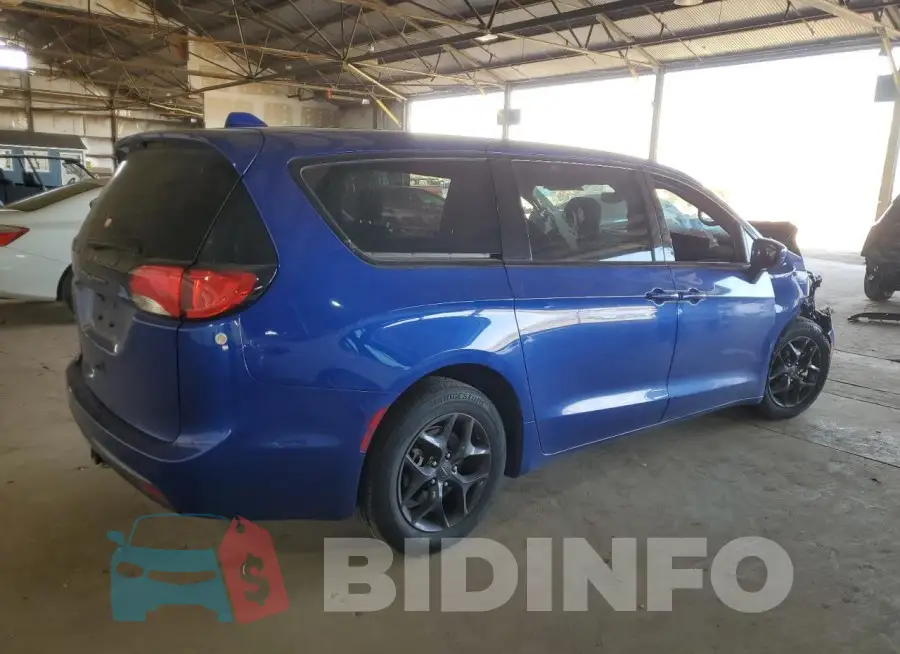 2C4RC1FG4LR248318 Photo# 3