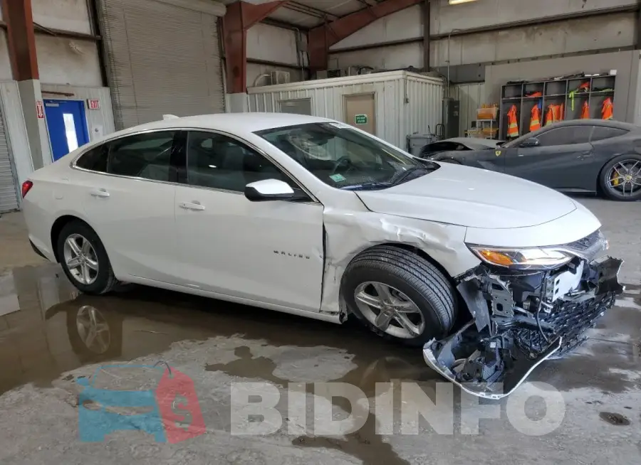1G1ZD5ST9RF170246 Photo# 4