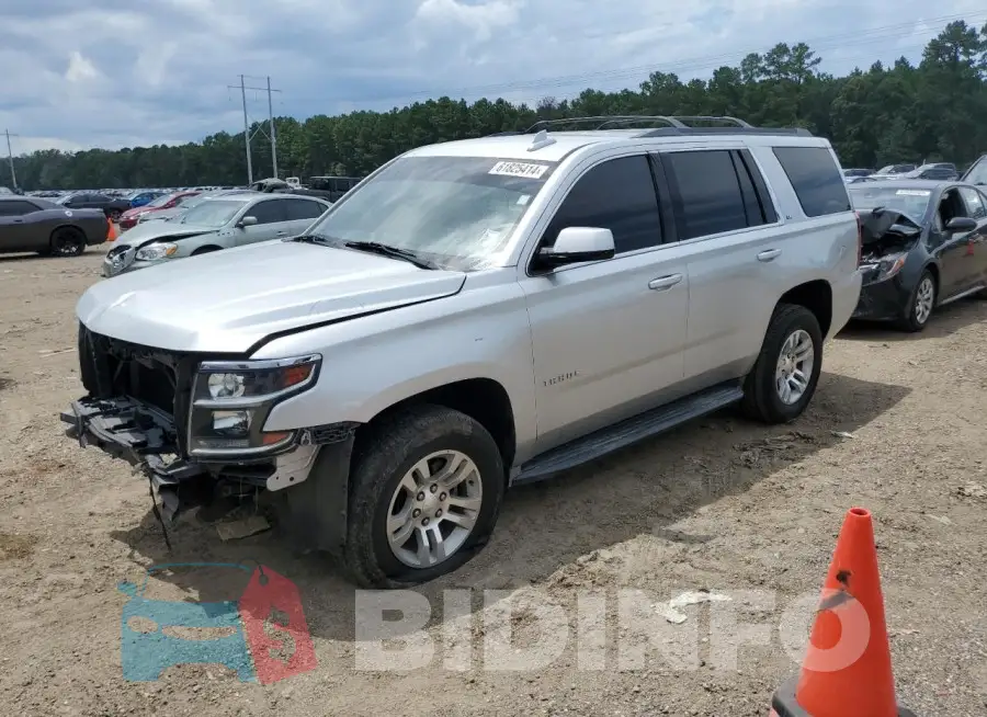 1GNSCAKC3GR242517 Photo# 1