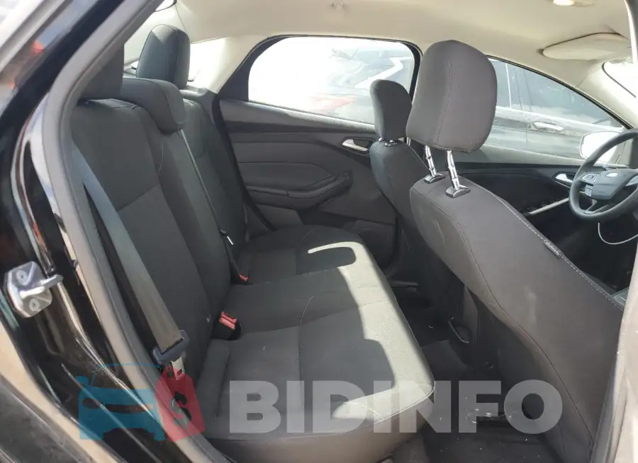 1FADP3F20GL360486 Photo# 10