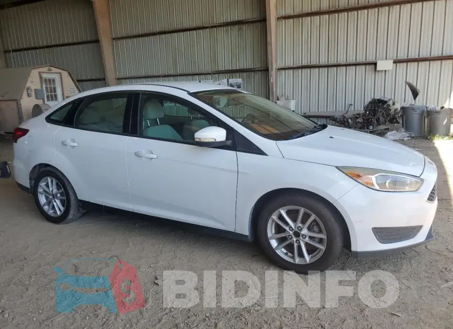 1FADP3F22FL299866 Photo# 4