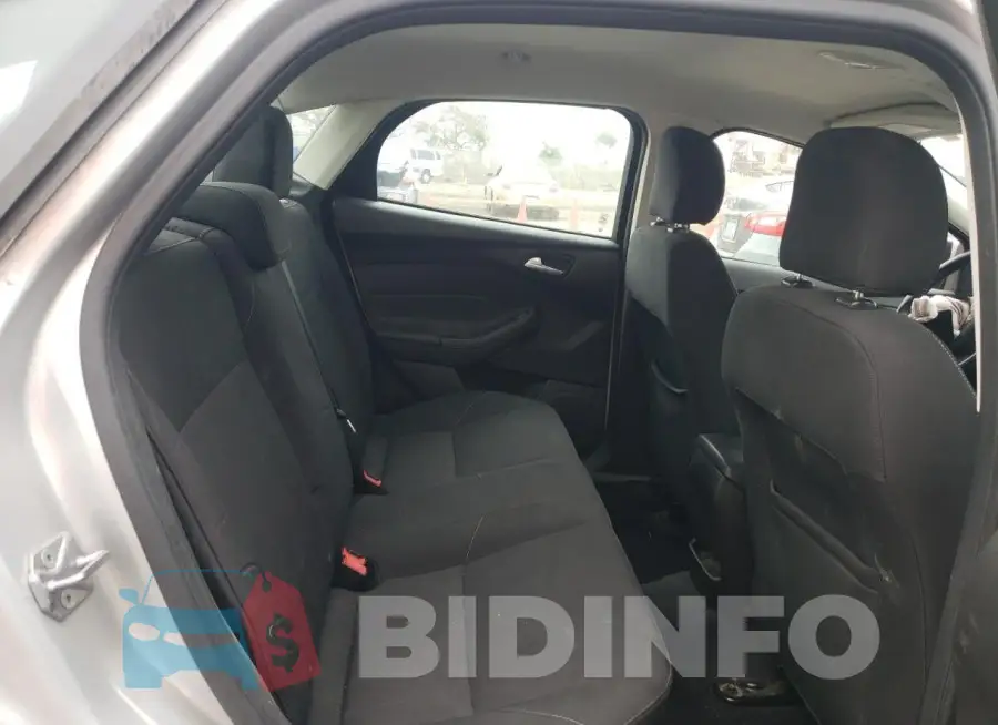 1FADP3F29GL384124 Photo# 10