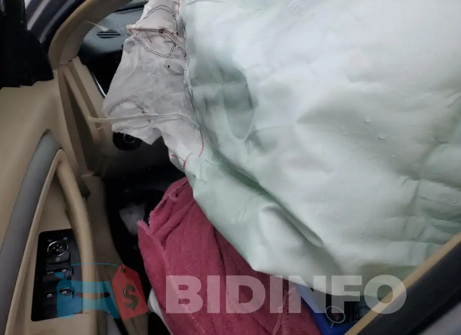 1FAHP2D80JG119353 Photo# 8