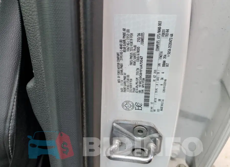 1FMCU9G91FUA70047 Photo# 13