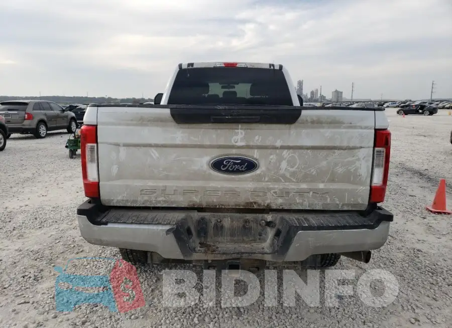1FT7X2B61KED31313 Photo# 6