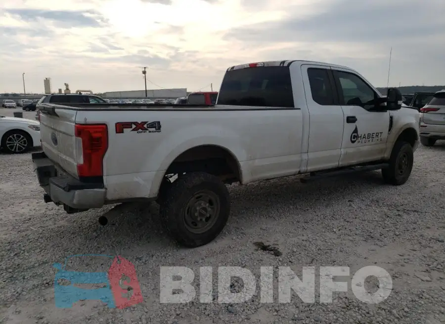 1FT7X2B61KED31313 Photo# 3
