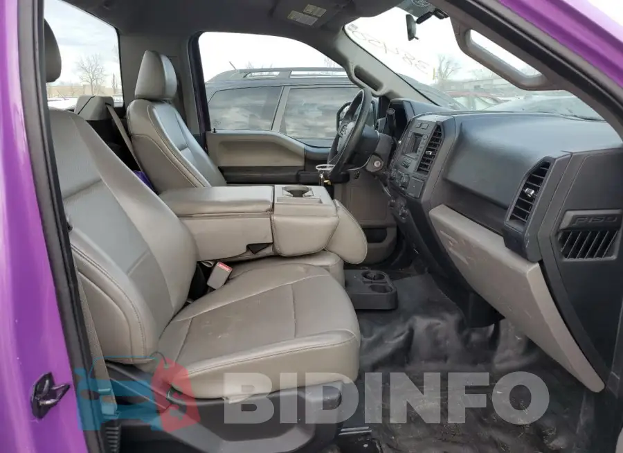 1FTMF1C83HKD03393 Photo# 10