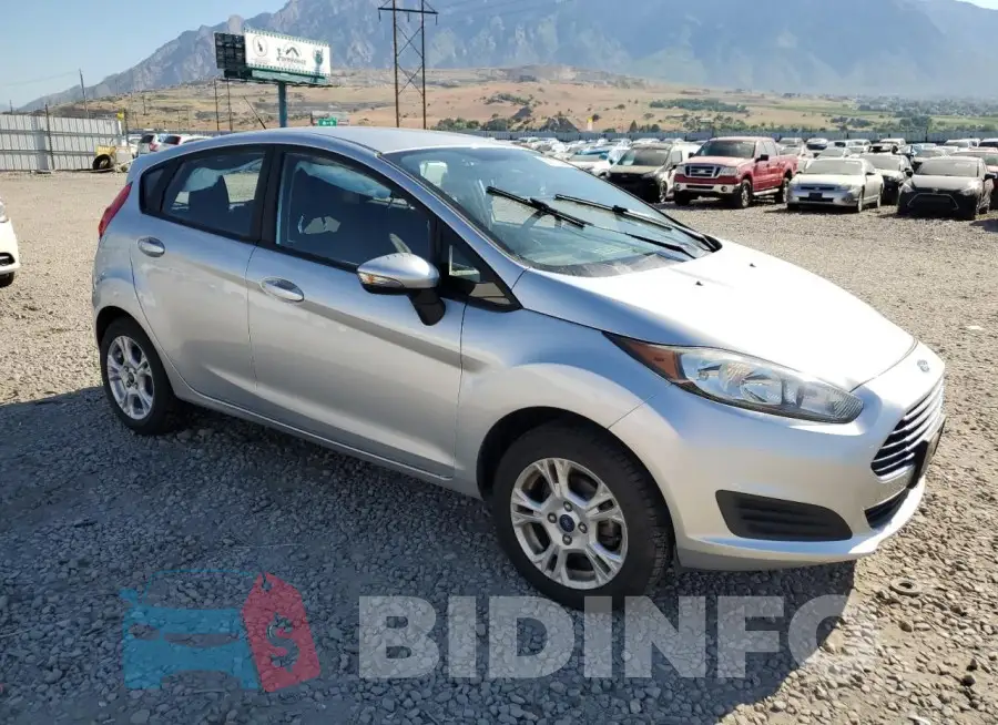 3FADP4EJ0GM193396 Photo# 4