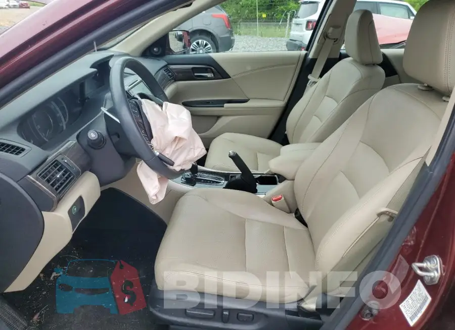 1HGCR2F84HA240431 Photo# 7