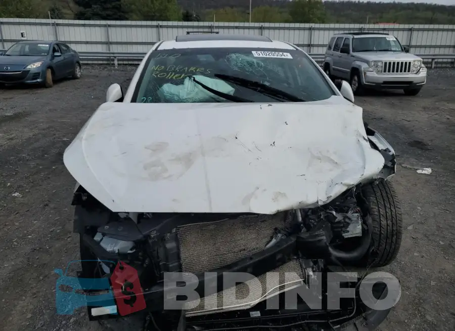 5NPD84LF6KH415685 Photo# 5
