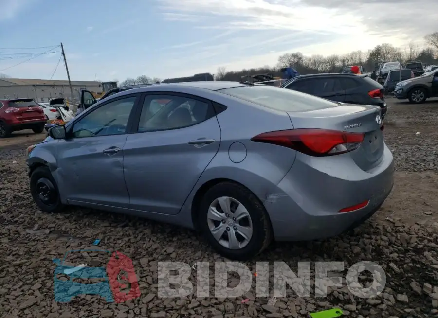 5NPDH4AE8GH682277 Photo# 2
