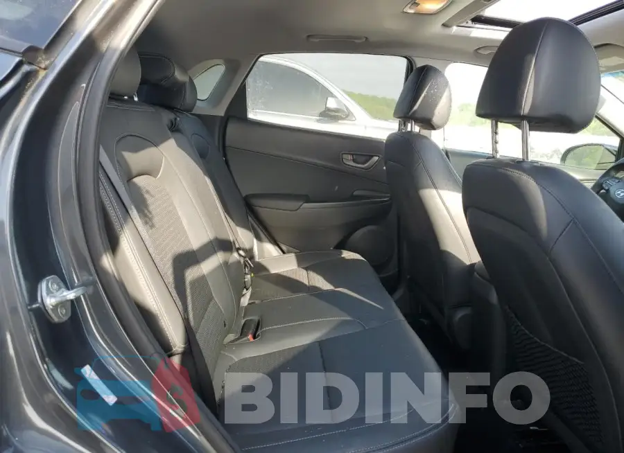 KM8K33A50MU600295 Photo# 10