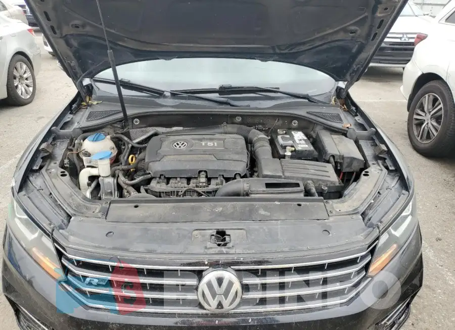 1VWDT7A37HC033983 Photo# 11