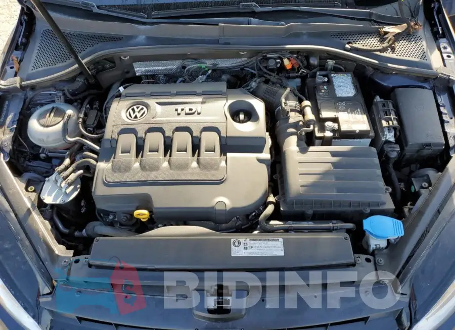 3VW2A7AU1FM035858 Photo# 11
