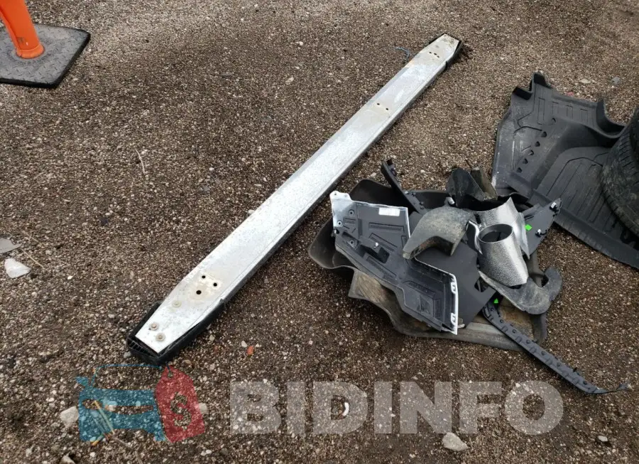 1GT49NE78RF103218 Photo# 12