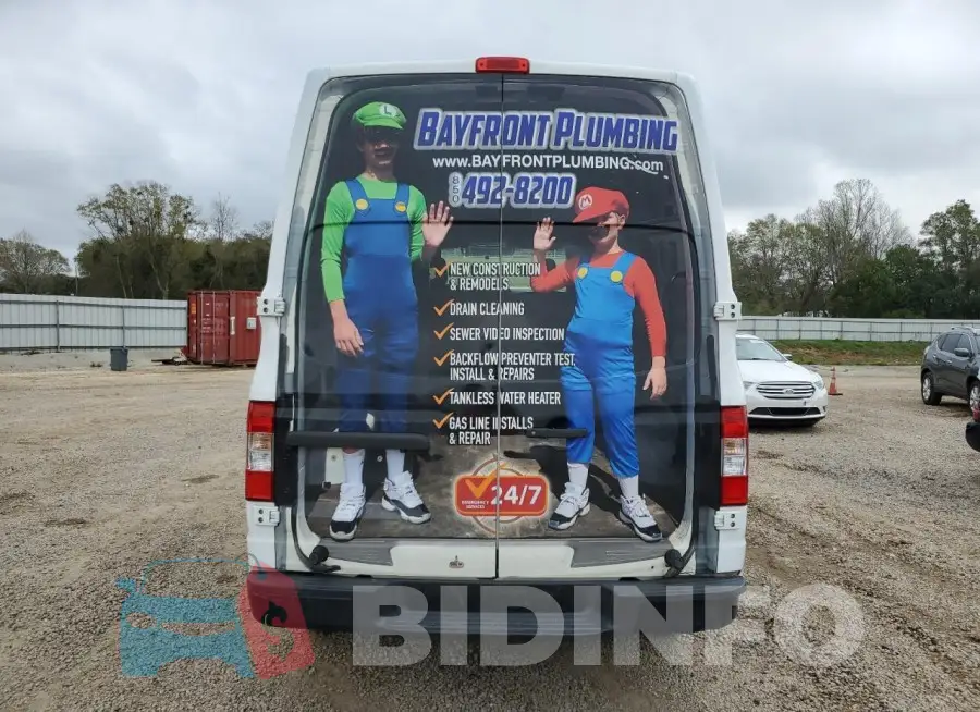 1N6BF0LY1JN811042 Photo# 6