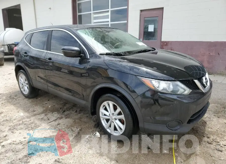 JN1BJ1CP2HW000498 Photo# 4