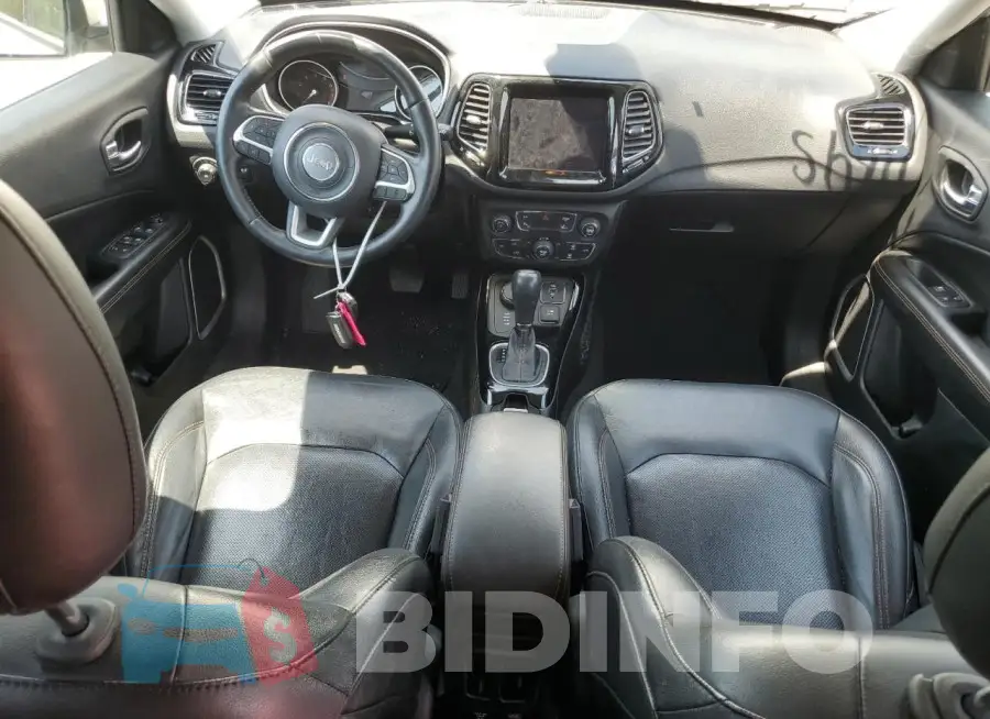 3C4NJDCB4JT401580 Photo# 8