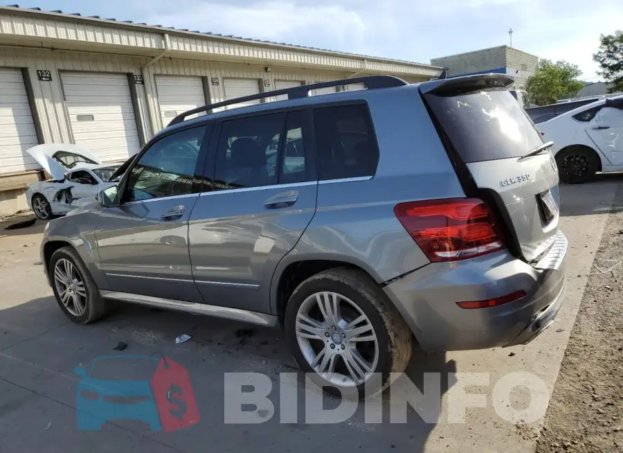 WDCGG8JB3FG352282 Photo# 2