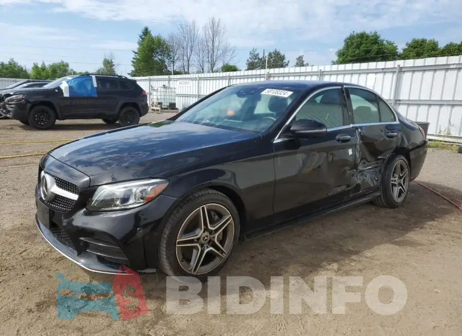 WDDWF8EB6LR528858 Photo# 1