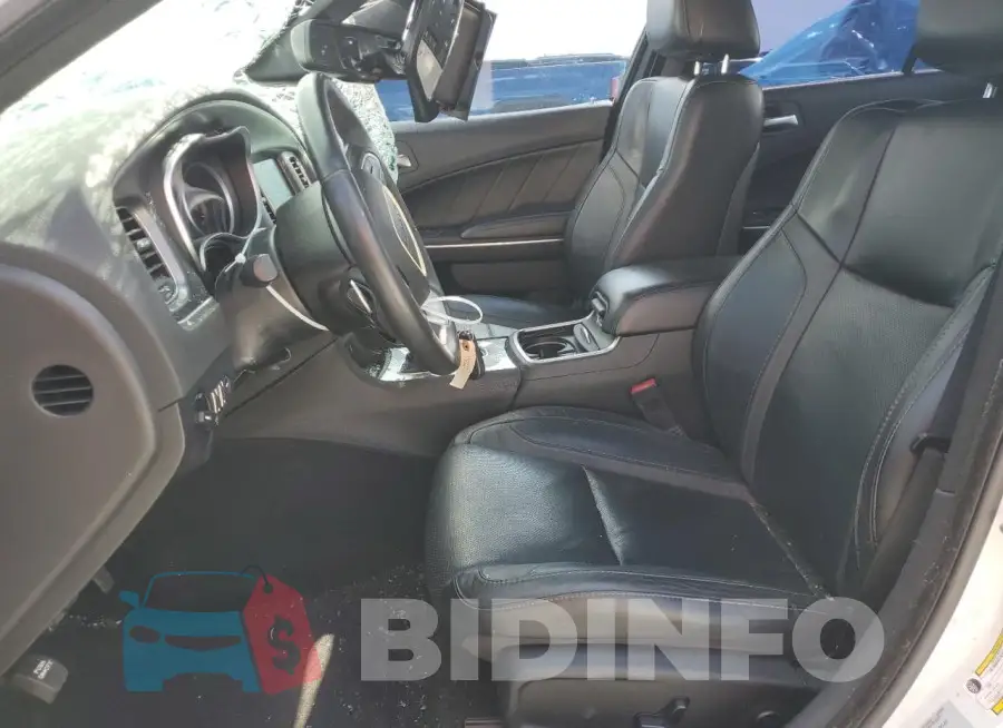 2C3CDXJG1FH779066 Photo# 7